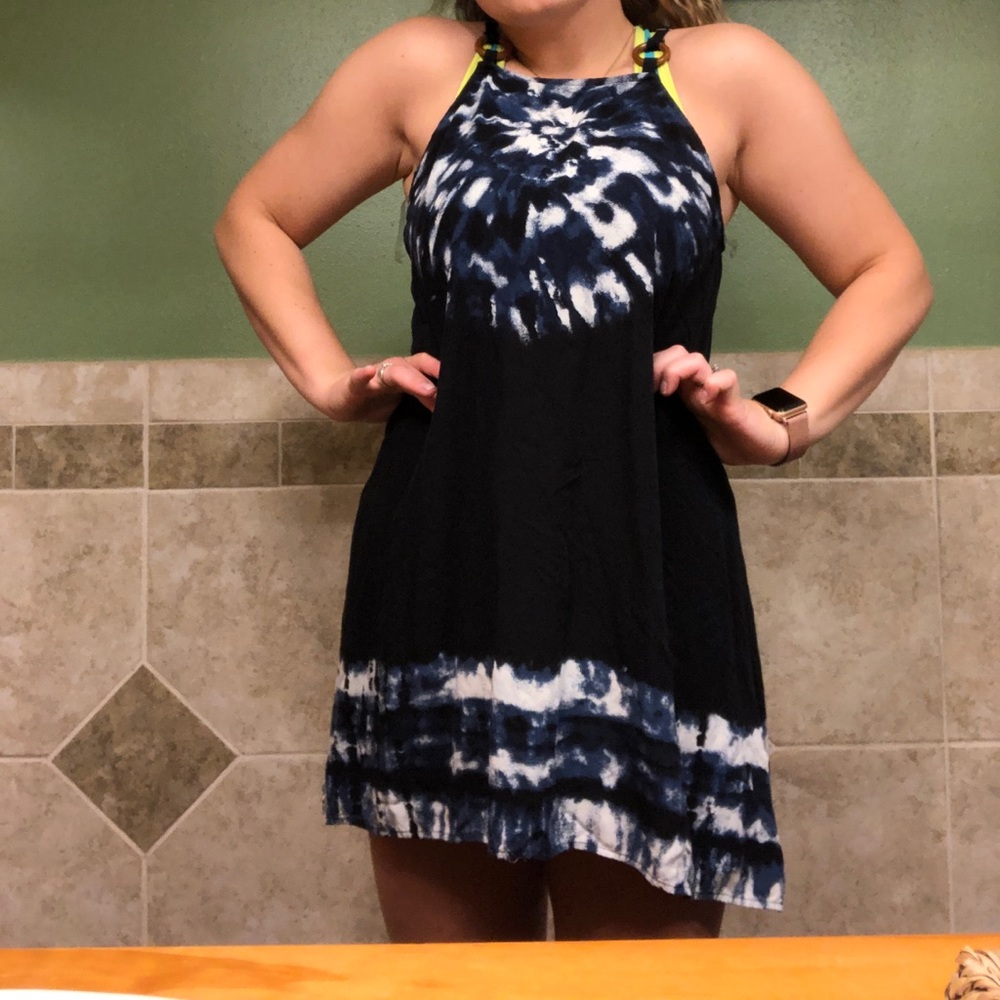 Cute dress/long tank !
